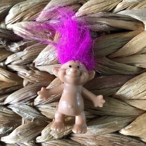 Vintage Treasure Trolls pink hair mini pencil topper